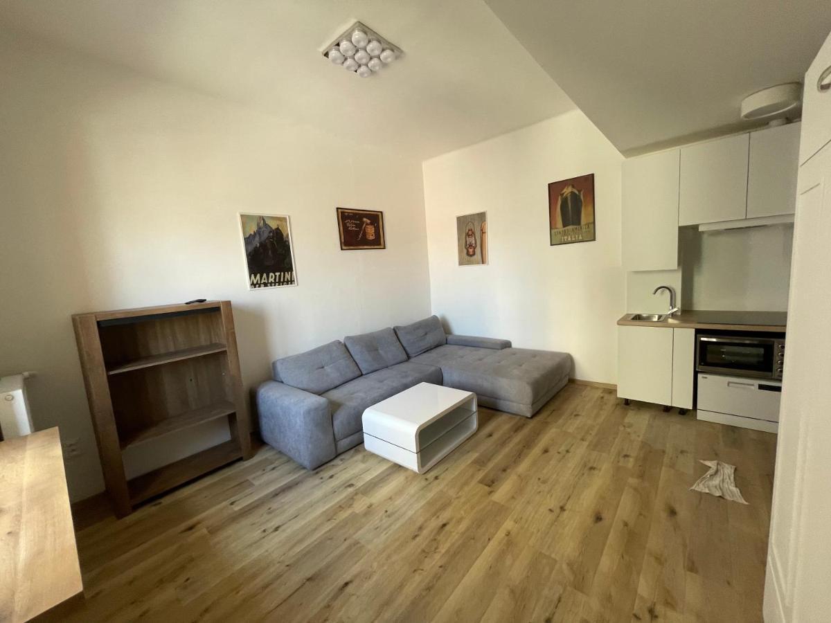 Red&Black Apartment City Centr, Na Hradbach 118 Ostrava Extérieur photo
