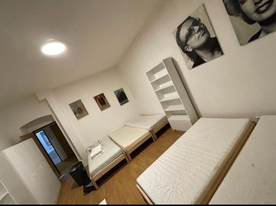 Red&Black Apartment City Centr, Na Hradbach 118 Ostrava Extérieur photo
