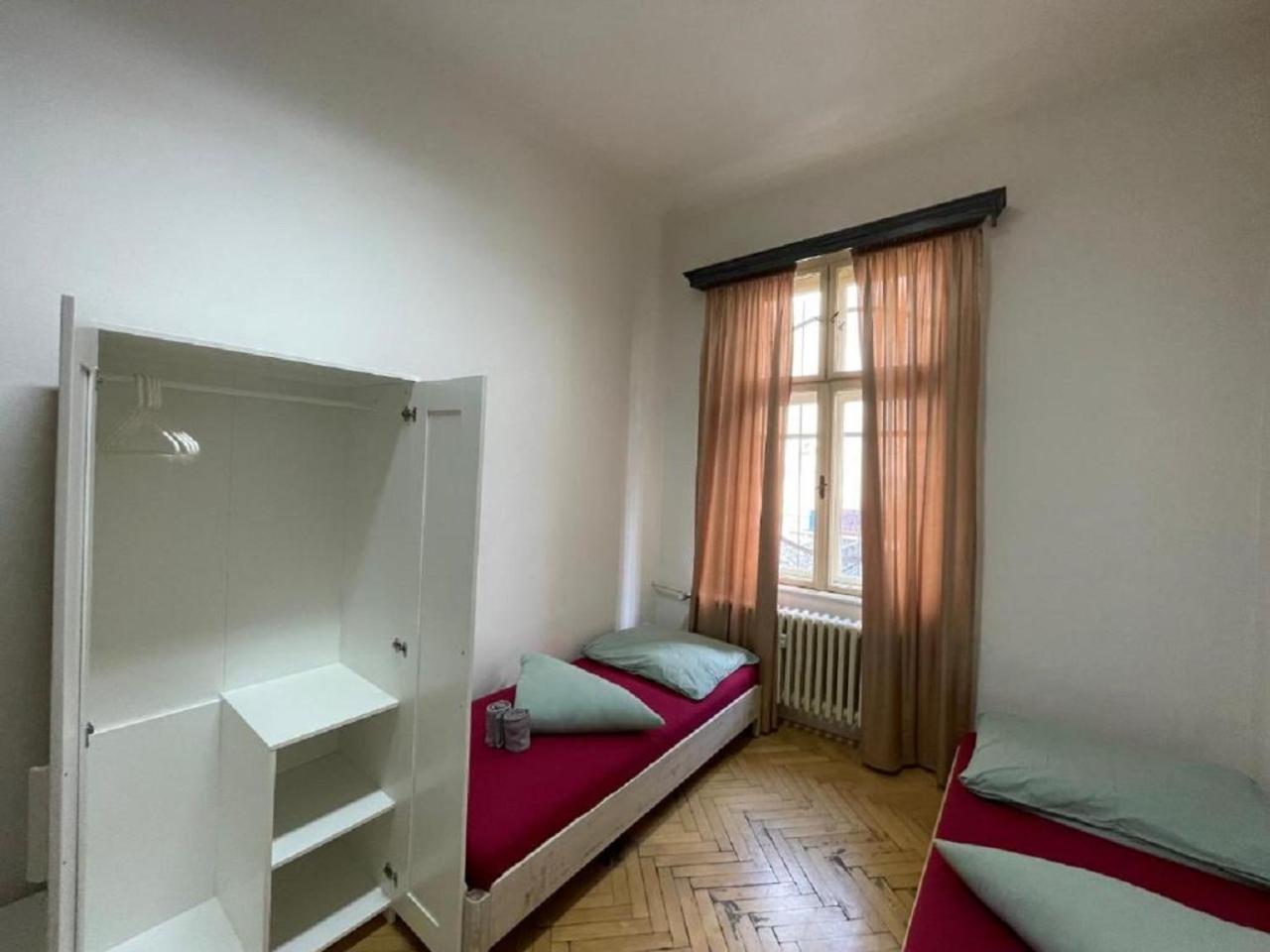 Red&Black Apartment City Centr, Na Hradbach 118 Ostrava Extérieur photo