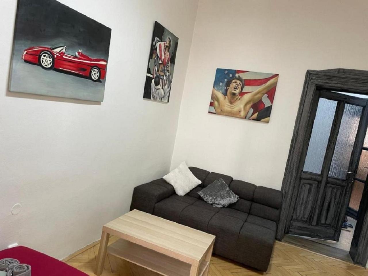 Red&Black Apartment City Centr, Na Hradbach 118 Ostrava Extérieur photo